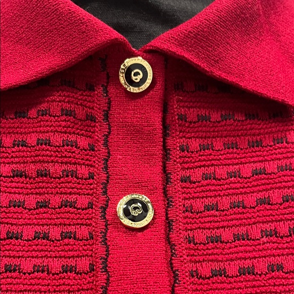 VINTAGE Elegant Red Button-Up Women's Sweater St John collection size 12 - Picture 2 of 10